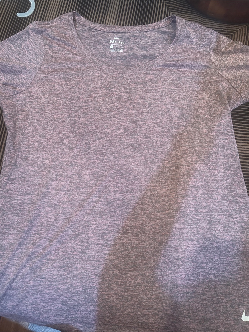 Nike Women's Heathered Mauve Short-Sleeve Tee